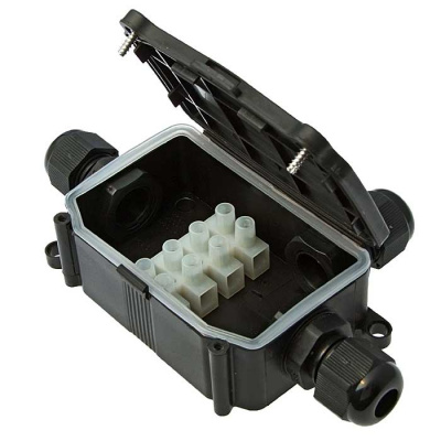 box-3-1 ip65 3pin ca10 10a/450v